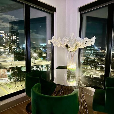アトランタModern Luxury At The Interlockアパートメント エクステリア 写真
